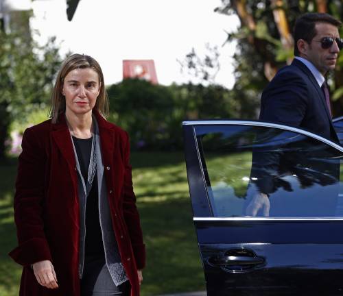 Mogherini: "Non esiste noi e loro, i musulmani sono cittadini Ue"