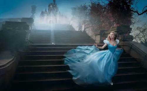 Principessa per una notte Kenneth Branagh reinventa Cenerentola: «Era coraggiosa e gentile»