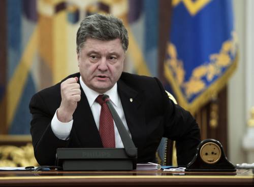 Ucraina, Poroshenko chiede l'invio dei caschi blu. Ma la Russia dice no