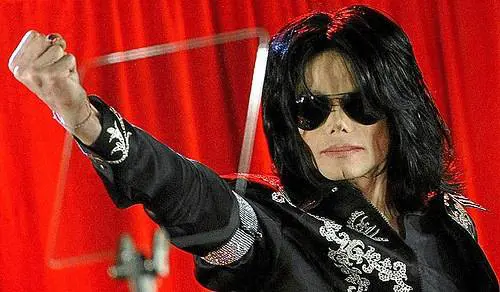 Fanno cassa anche da morti