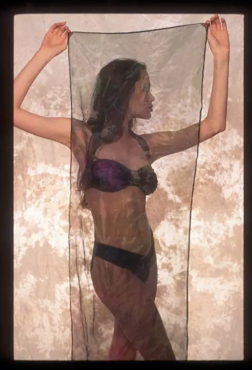 Angelina Jolie a 16 anni