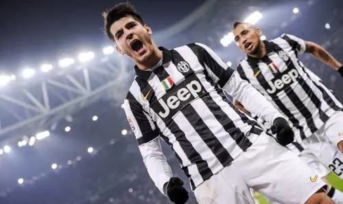 Magica Roma, ma per la Juve: +9