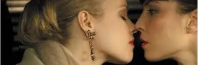 Lesbica uccide compagna perché tradita con un uomo