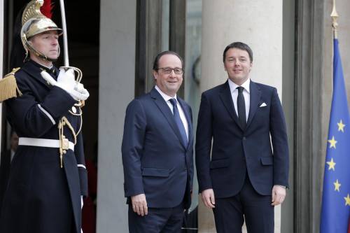 Isis, Renzi- Hollande: "Libia, azione militare non è all’ordine del giorno"