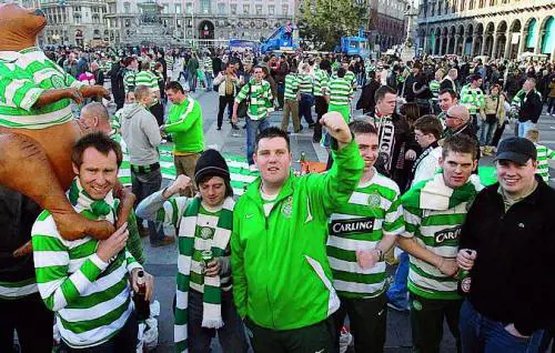 Niente puzza siamo scozzesi: stadio vietato a chi non si lava