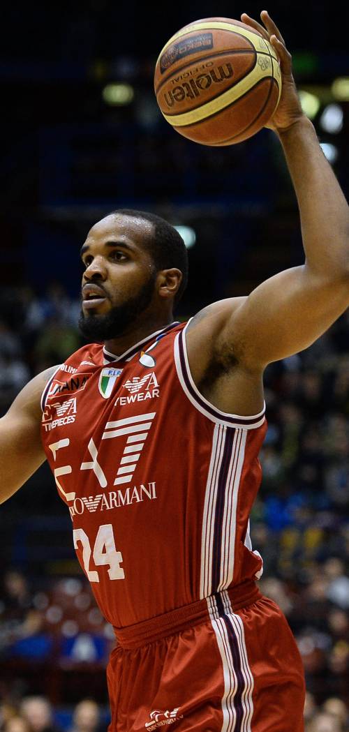 Super Samuels trascina la Milano del riscatto