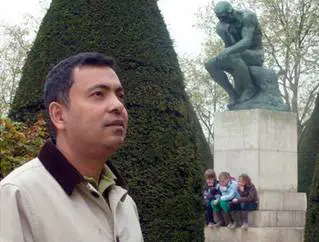 Bangladesh, ucciso a colpi di mannaia il blogger Usa anti fondamentalisti