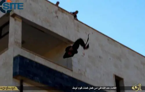 Così l'Isis ammazza i gay