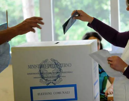 Nove milioni di elettori "dormienti": ​il capitale inespresso del centrodestra