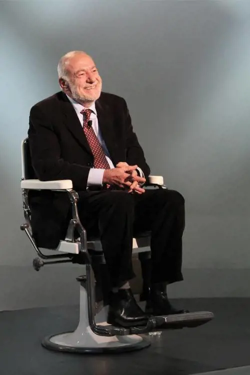 Mario Capanna: "Renzi mi ha copiato Italia Viva: lo denuncio"