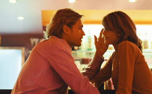 Teoria e pratica della seduzione: a lezione per conquistare le ragazze