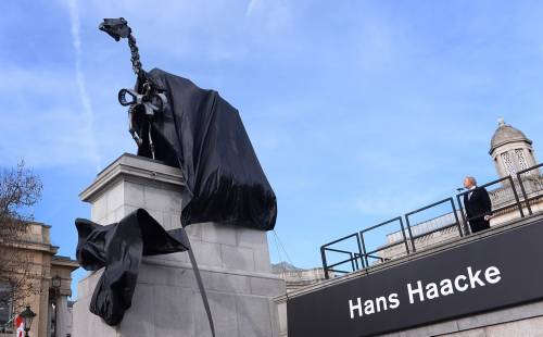 Una nuova statua su Trafalgar Square