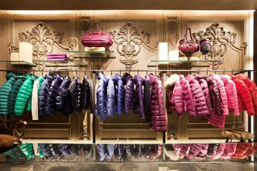 Morto il manager di Moncler. Aveva il cranio crivellato da tre colpi di pistola