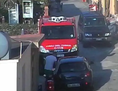 Il presunto piromane è figlio del presidente delle vittime dei roghi