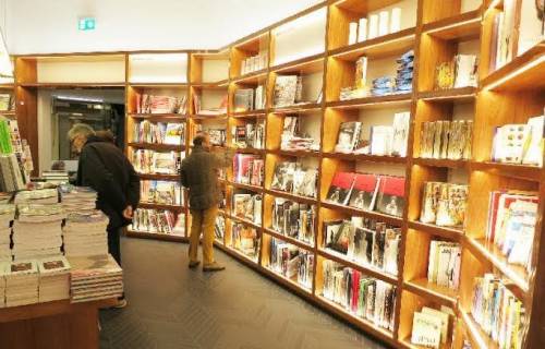 Il vero incubo per i "piccoli" è la distribuzione in libreria