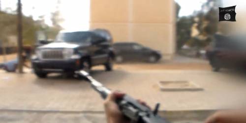 Bengasi, l'Isis spara sui civili disarmati