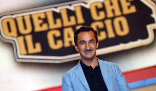La gaffe di Savino in diretta nei confronti di una bimba cieca