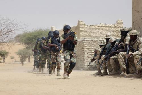 L'addestramento delle truppe in Ciad