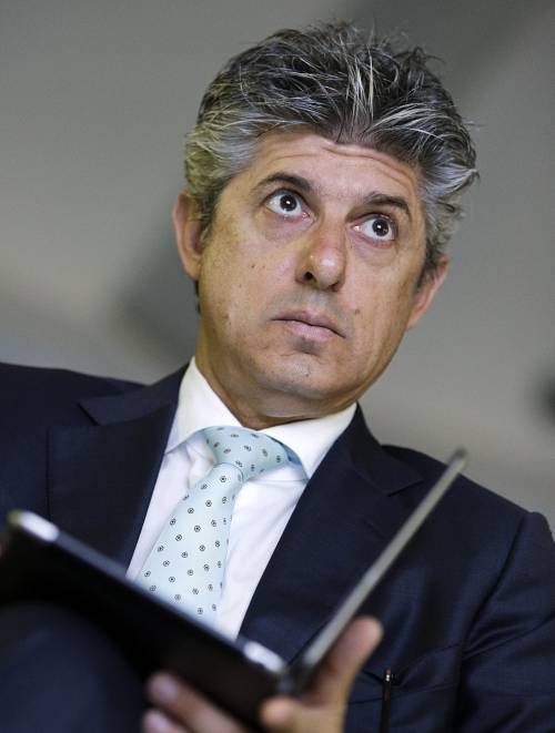 Telecom, pace col governo la rete in rame resta accesa