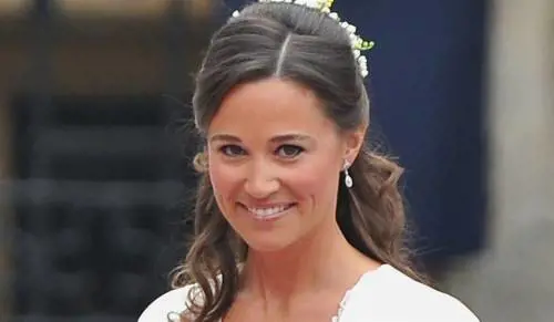 Pippa Middleton nella bufera per aver mangiato carne di balena