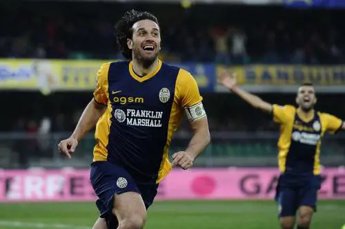 Luca Toni sposa Marta Cecchetto dopo 20 anni di fidanzamento