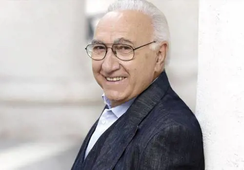 Pippo Baudo si sfoga contro la Rai: "Qualcuno al comando non mi vuole, è un'ingiustizia"
