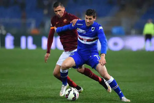 Sprofondo giallorosso. La Samp banchetta. E i cugini ringraziano