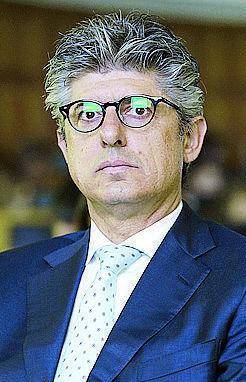 Telecom, per la banda ultralarga arriva un bond da 2 miliardi