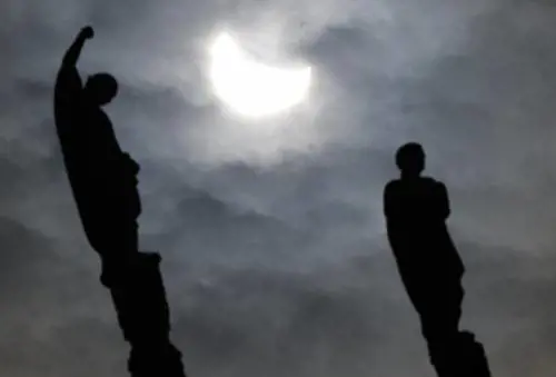 Sull'Italia arriva il Sole nero ​nell'equinozio di primavera 