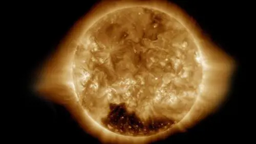 L'allarme della Nasa: "Il sole comincia a spegnersi"