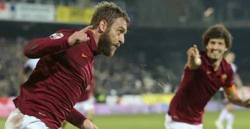 Dai fischi a salva-Roma. De Rossi evita il sorpasso