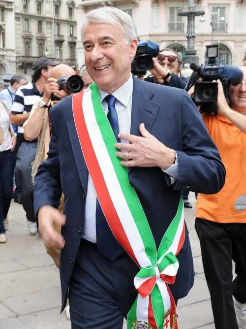 Pisapia e la scelta fuori tempo Ha pensato a sé, non a Milano