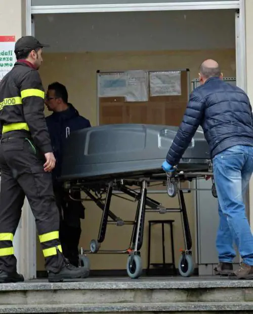Barbone trovato morto nello scantinato dell'ospedale di Rho
