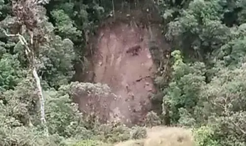Gesù nel fango, fedeli in visibilio in Colombia
