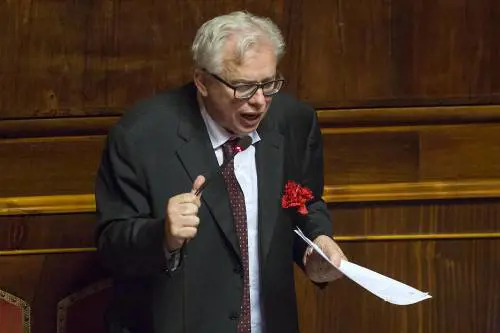 Il senatore Barani: "Bindi? Ha un suo perché"