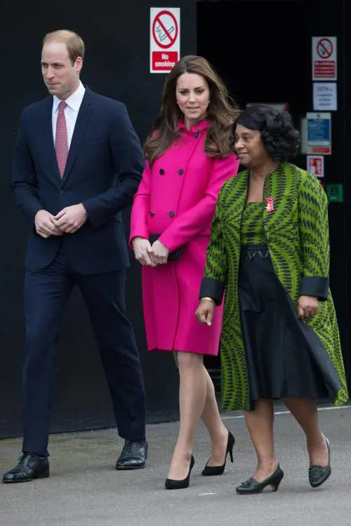 Kate Middleton all'amica: "Penso che sarà una femmina"