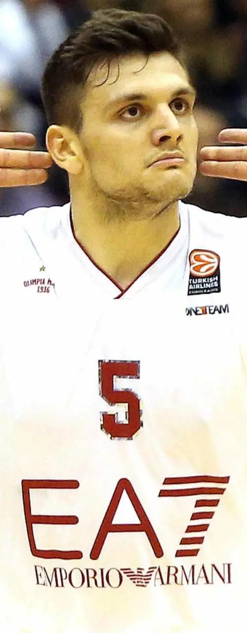 Milano adesso deve attraversare il Bosforo