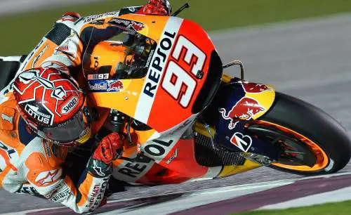 Valentino anno XX. Ma attenti a quei 2 sull'Audi Ducati
