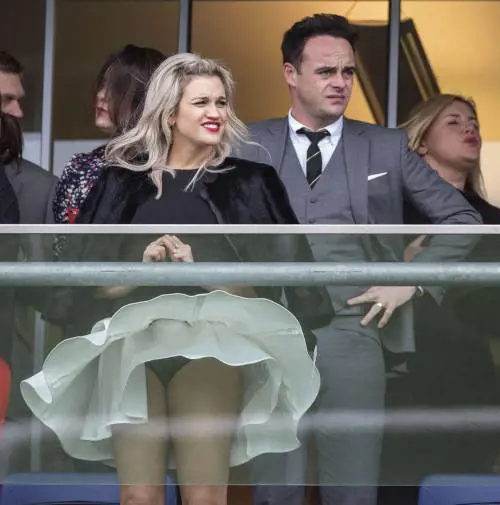 Incidenti hot dei vip