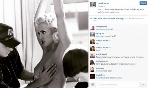 Madonna topless su Instagram