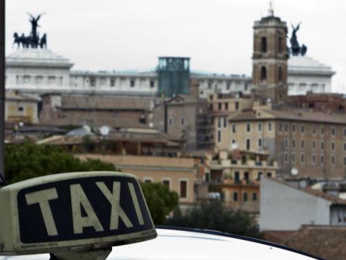 Firenze, tassista pestato da un brasiliano finisce in ospedale