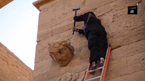 Le forze irachene hanno strappato all'Isis l'antica città di Hatra