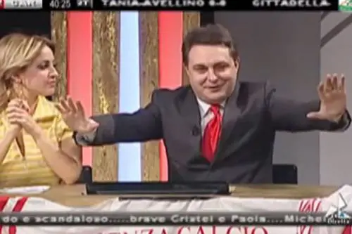 Andrea Dipré scatenato in diretta: "Tutta la notte coca mign...."