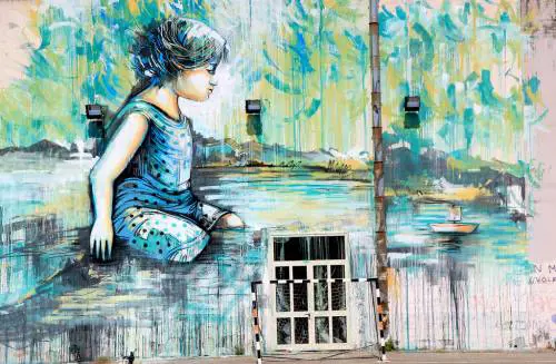 Alice Pasquini, "Di-Rotta" (part.), sulla facciata del Liceo "C. Caminiti" di Giardini Naxos