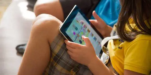 L'app-esca di YouTube che propina ai bambini spot ingannevoli