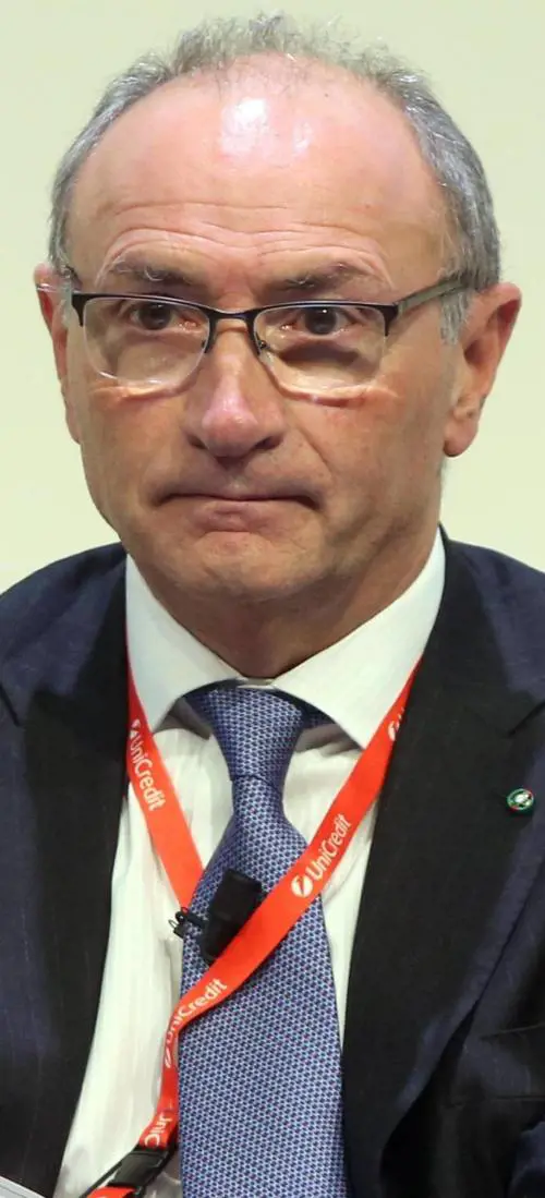 Unicredit prepara il listone per il cda più snello