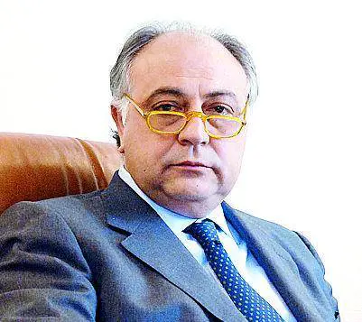 Amnesie ed errori: il pentito-accusatore non convince più