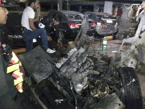 Esplosa autobomba in Thailandia, ferita 12enne italiana