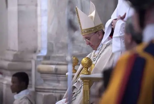 Papa Francesco ricorda gli armeni. E la Turchia richiama l'ambasciatore