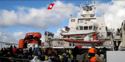 Ecatombe nel Mediterraneo, si temono 700 morti